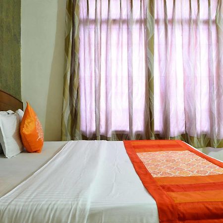 Airport Hotel Paradise International New Delhi Extérieur photo