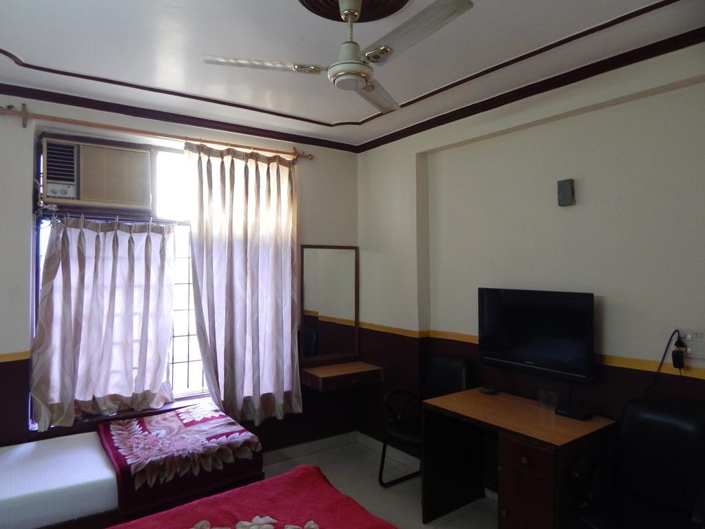 Airport Hotel Paradise International New Delhi Extérieur photo