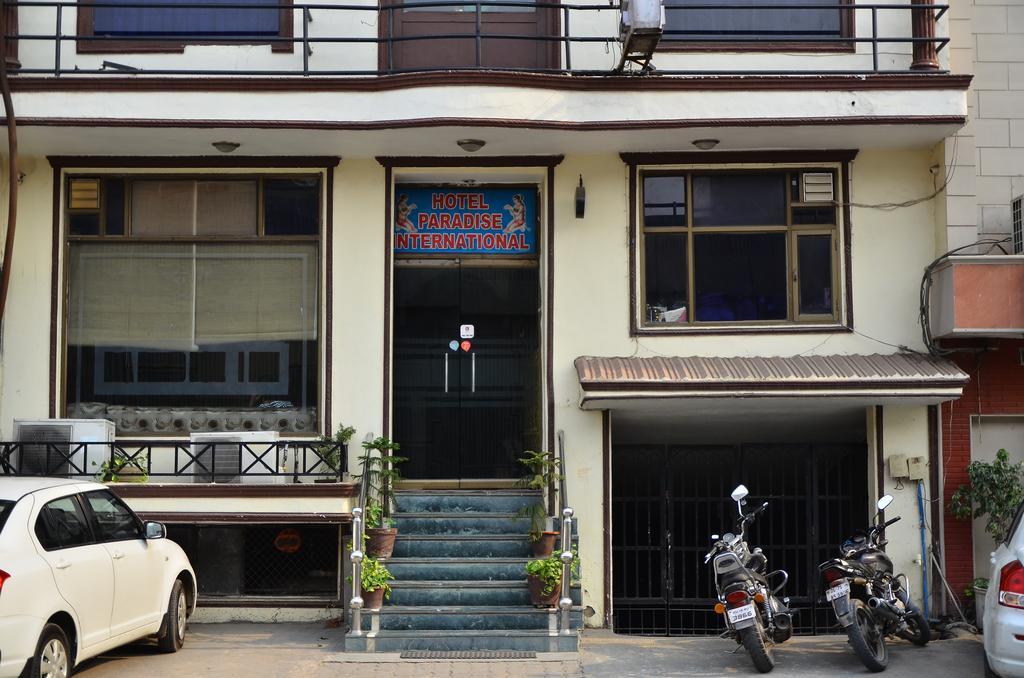 Airport Hotel Paradise International New Delhi Extérieur photo