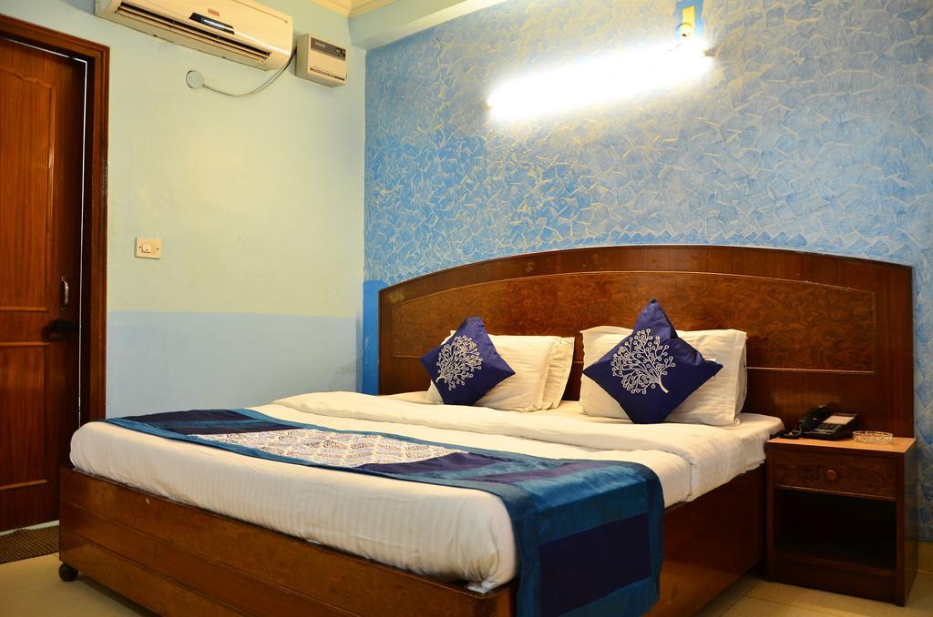 Airport Hotel Paradise International New Delhi Chambre photo