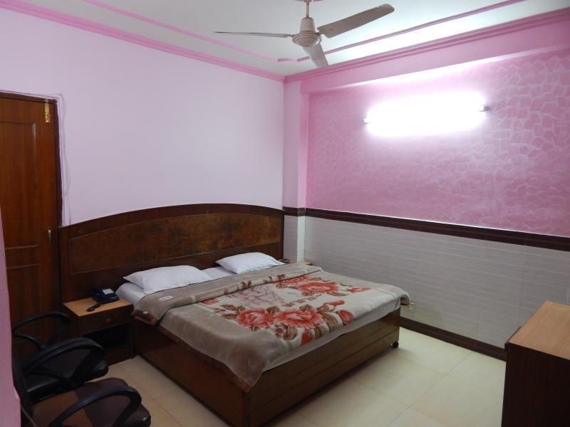 Airport Hotel Paradise International New Delhi Extérieur photo