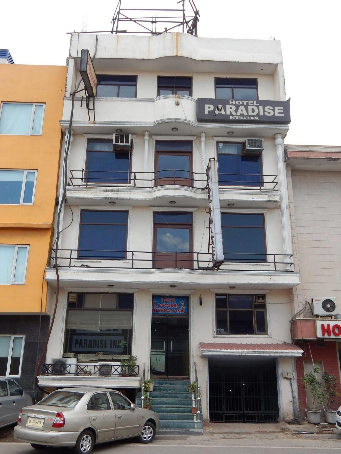 Airport Hotel Paradise International New Delhi Extérieur photo